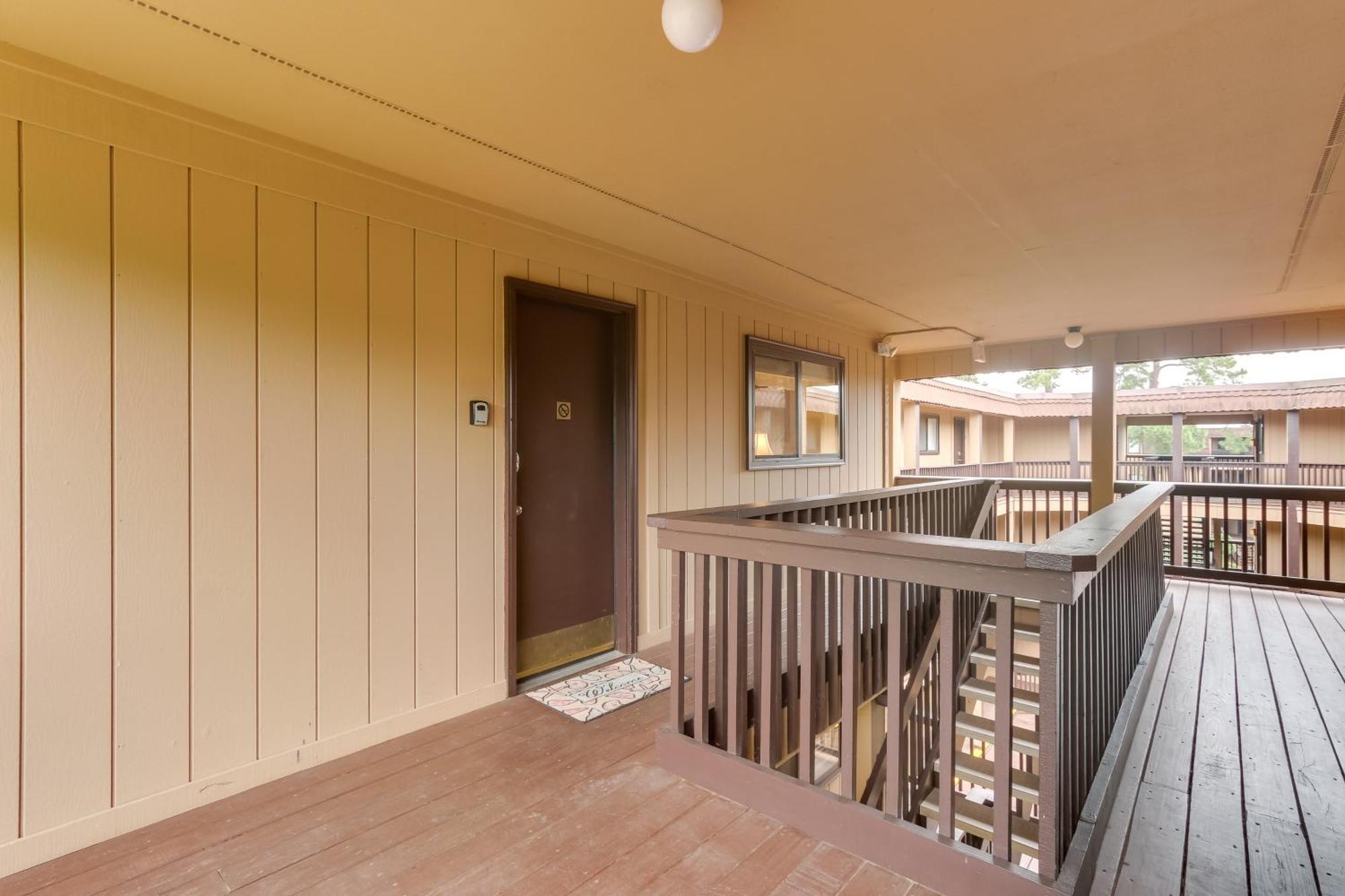 Hilton Head Condo With Balcony And Pool, Walk To Beach Хилтон-Хед-Айленд Экстерьер фото